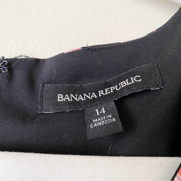 Banana Republic | Floral Shift Dress Flutter Sleeves Black Red Size 14 - Picture 7 of 7